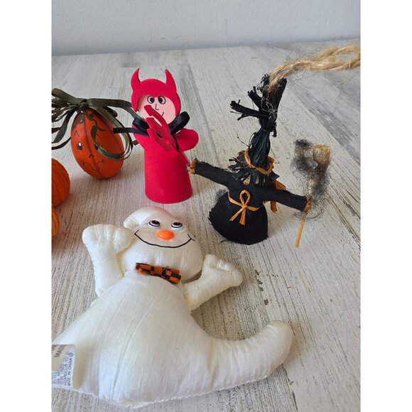 Mini Halloween pumpkin ghost witch devil ornament figurine village set - Picture 2 of 9